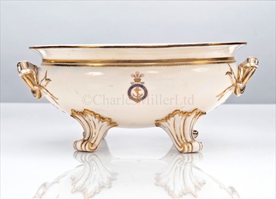 Lot 48 - A FINE PORCELAIN TUREEN FROM THE SERVICE OF...