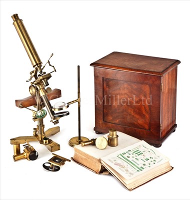 Lot 198 - A FINE LACQUERED-BRASS 'ACHROMATIC ENGIOSCOPE'...