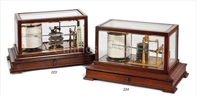 Lot 223 - AN EARLY 20TH CENTURY MAHOGANY-CASED BAROGRAPH...