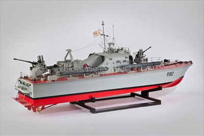Lot 242 - A DETAILED WOOD AND METAL SCALE MODEL OF THE...