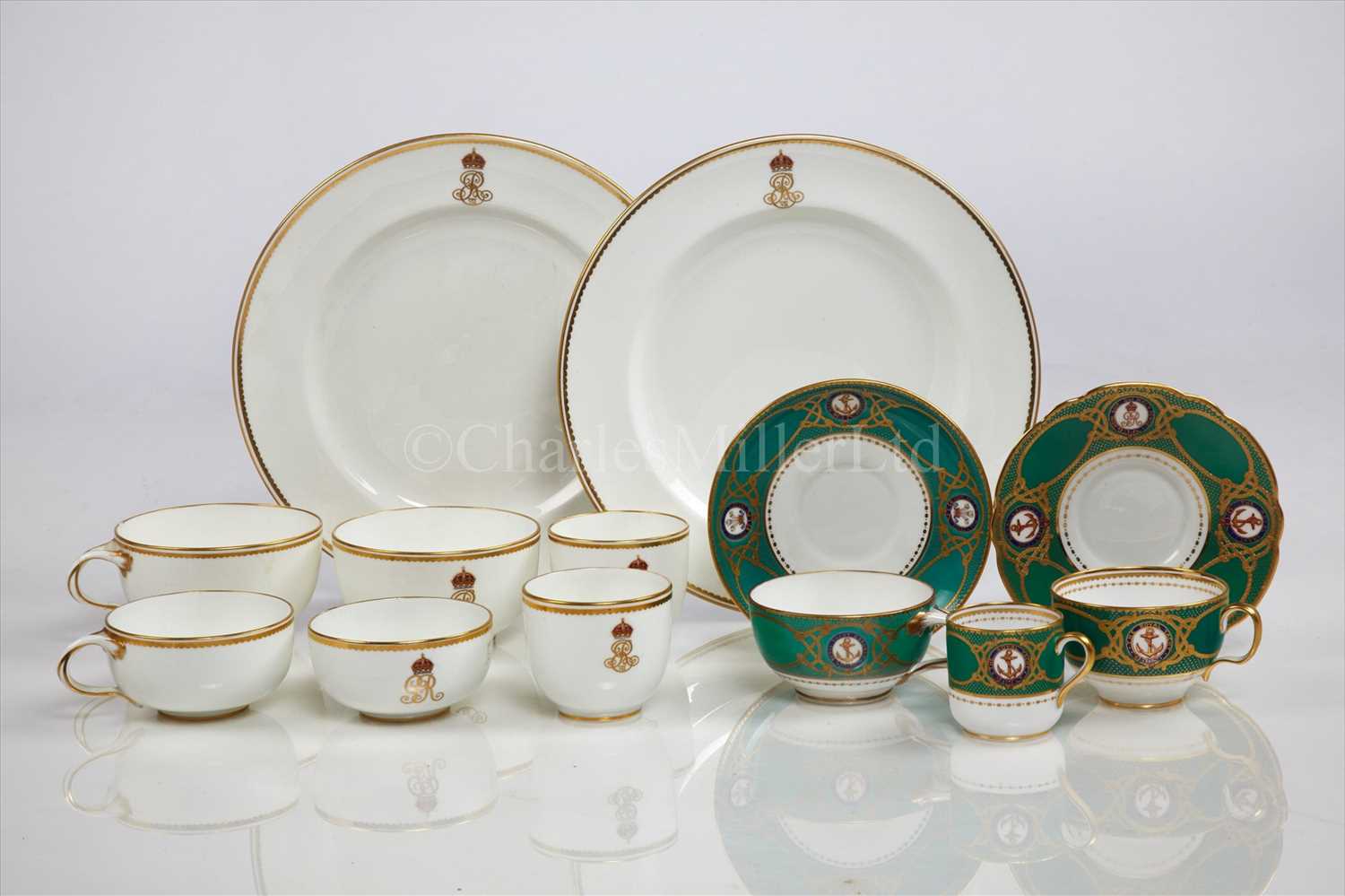 Lot 54 - A QUANTITY OF ROYAL YACHT PORCELAIN...
