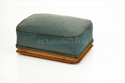 Lot 148 - R.M.S. QUEEN MARY: A FIRST CLASS RESTAURANT...