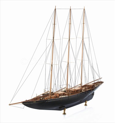 Lot 228 - A FINELY DETAILED .3/16IN:1FT SCALE STATIC...
