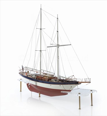 Lot 230 - A DETAILED ¼IN:1FT. SCALE STATIC DISPLAY MODEL...