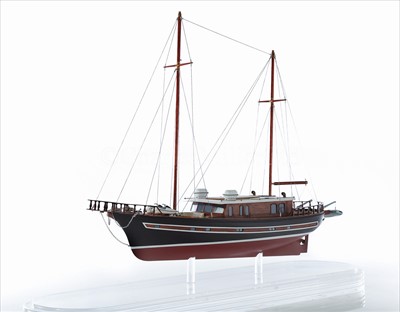 Lot 231 - A STATIC DISPLAY MODEL OF THE TWO-MASTED...