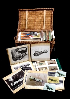 Lot 268 - AN HISTORICALLY INTERESTING AND UNIQUE WOOD,...