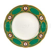 Lot 52 - A PLATE FROM THE ROYAL SERVICE FROM THE R.Y. VICTORIA & ALBERT III